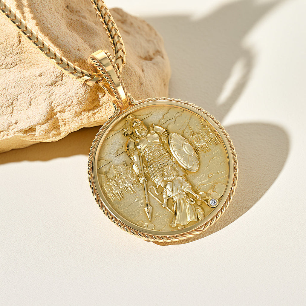 TRIUMPH, Gold David & Goliath Pendant