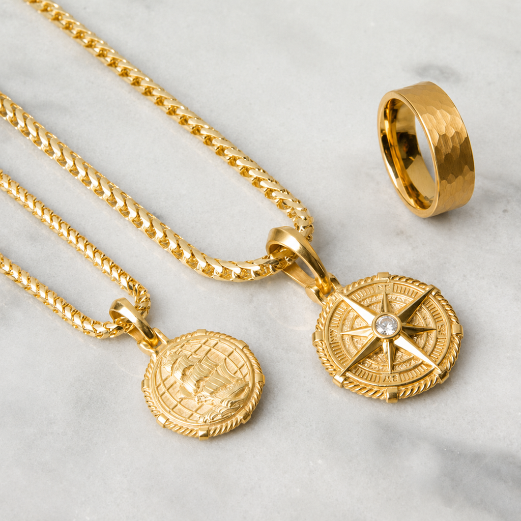 Voyager, Gold Compass Pendant with Single Diamond